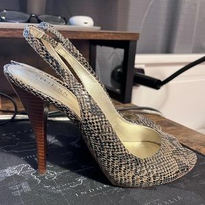 Snakeskin designed GUESS By Marciano Heels Size 8